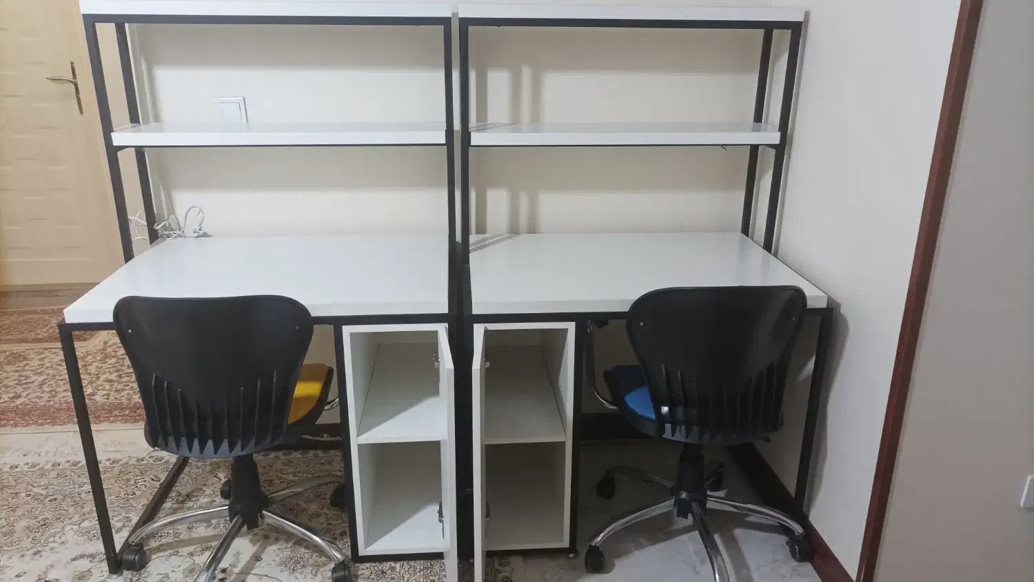 میز تحریر و کار استارتاپی|میز تحریر و کامپیوتر|پردیس, فاز ۸|دیوار