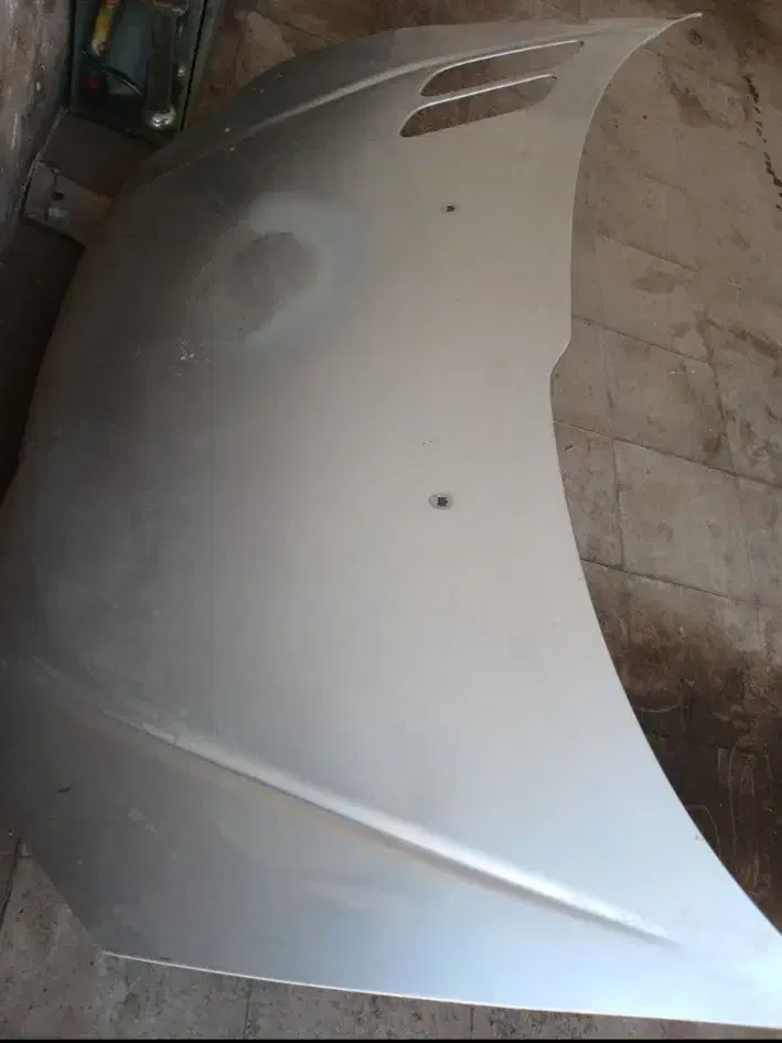 گلگیر۲۰۶ و کاپوت ۲۰۶ و جفت چراغ جلو۲۰۶|قطعات یدکی و لوازم جانبی|رفسنجان, |دیوار