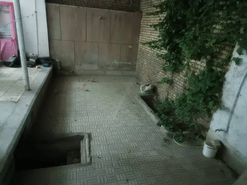 حراج فروش فوری خانه کلنگی قابل سکونت|فروش زمین و ملک کلنگی|اصفهان, جاوان|دیوار