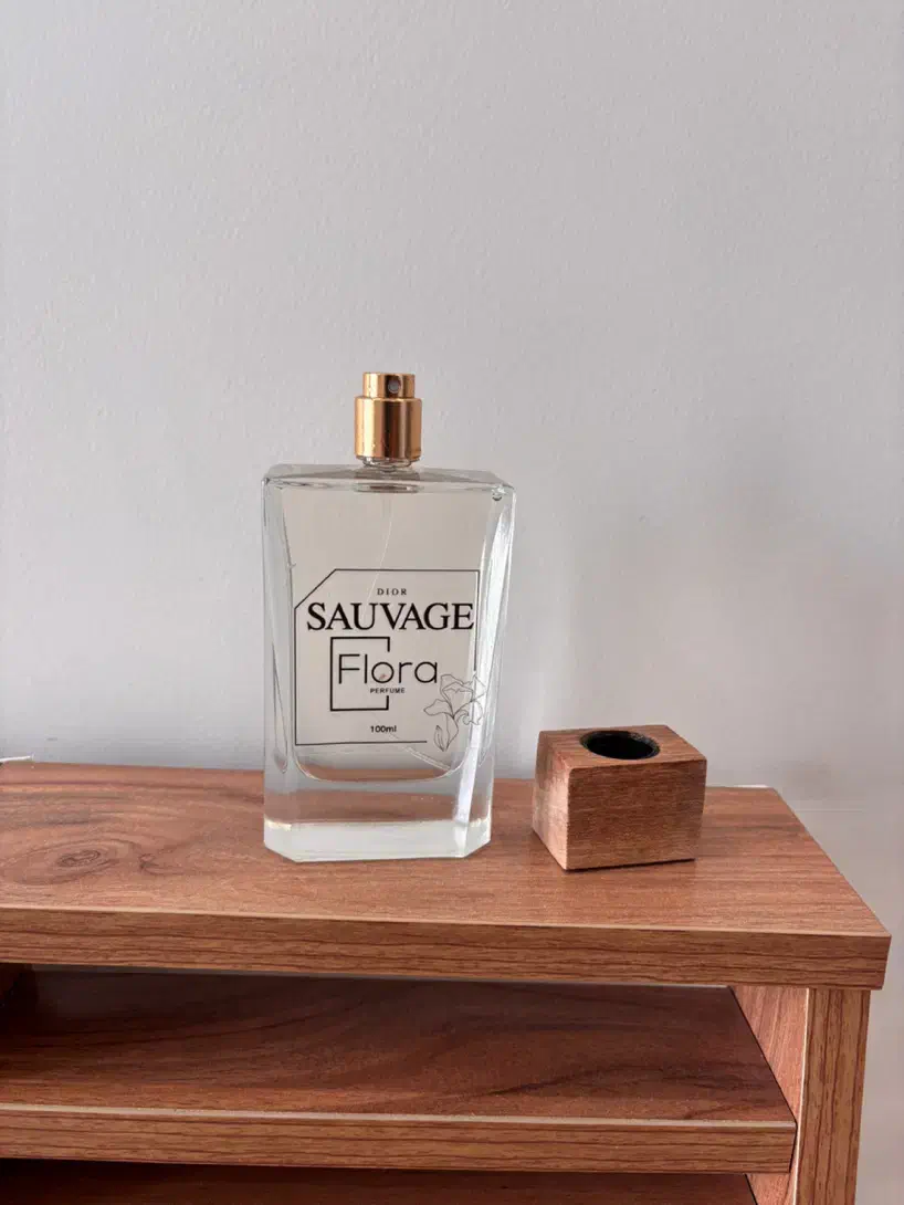 عطر/ادکلن ۱۰۰ میل دیور ساواج از برند فلوراپرفیوم|آرایشی، بهداشتی، درمانی|کرج, فاز ۳ گوهردشت|دیوار