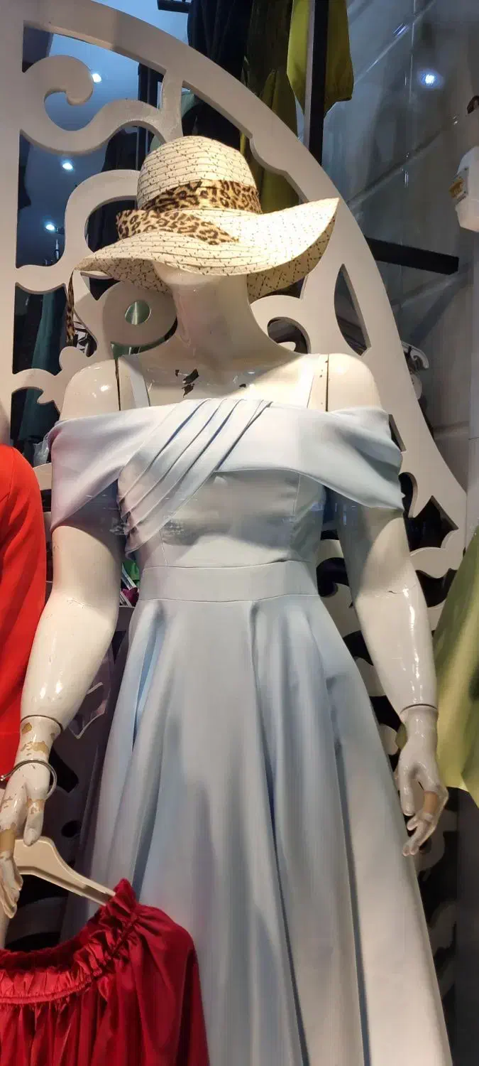 لباس مجلسی|لباس|بروجرد, |دیوار