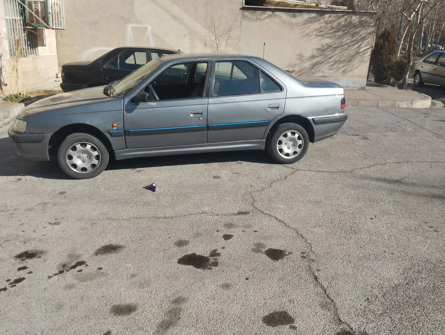 پژوپارس عروسک|خودرو سواری و وانت|پرند, فاز ۴|دیوار