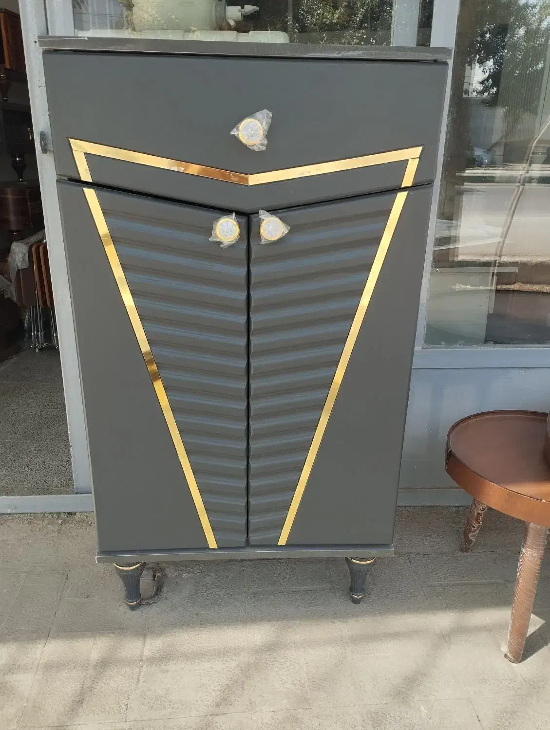 جاکفشی|جاکفشی، کمد، دراور|خمینیشهر, |دیوار