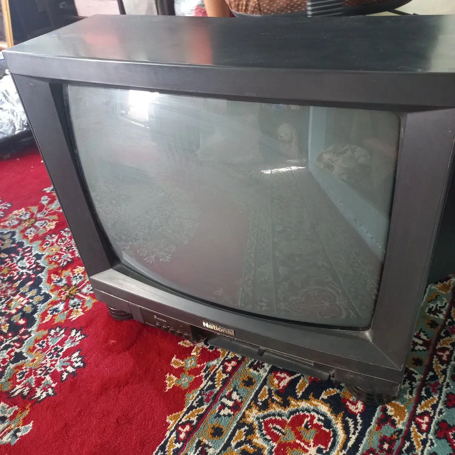 تلویزیون قدیمی|تلویزیون و پروژکتور|مشهد, هفده شهریور|دیوار