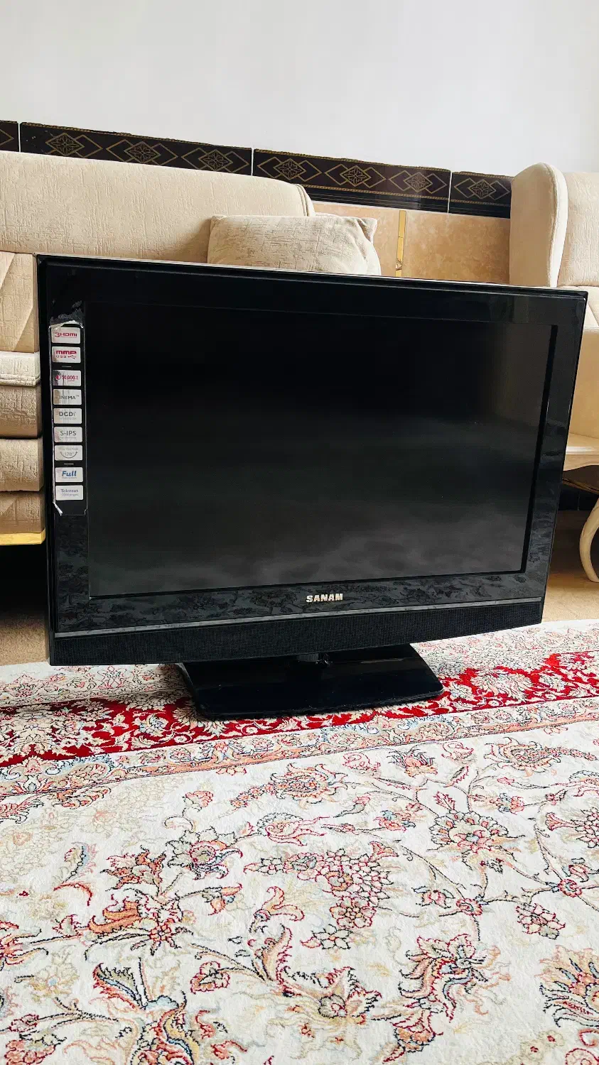 تلویزیون 32 اینچ صنام|تلویزیون و پروژکتور|پیرانشهر, |دیوار