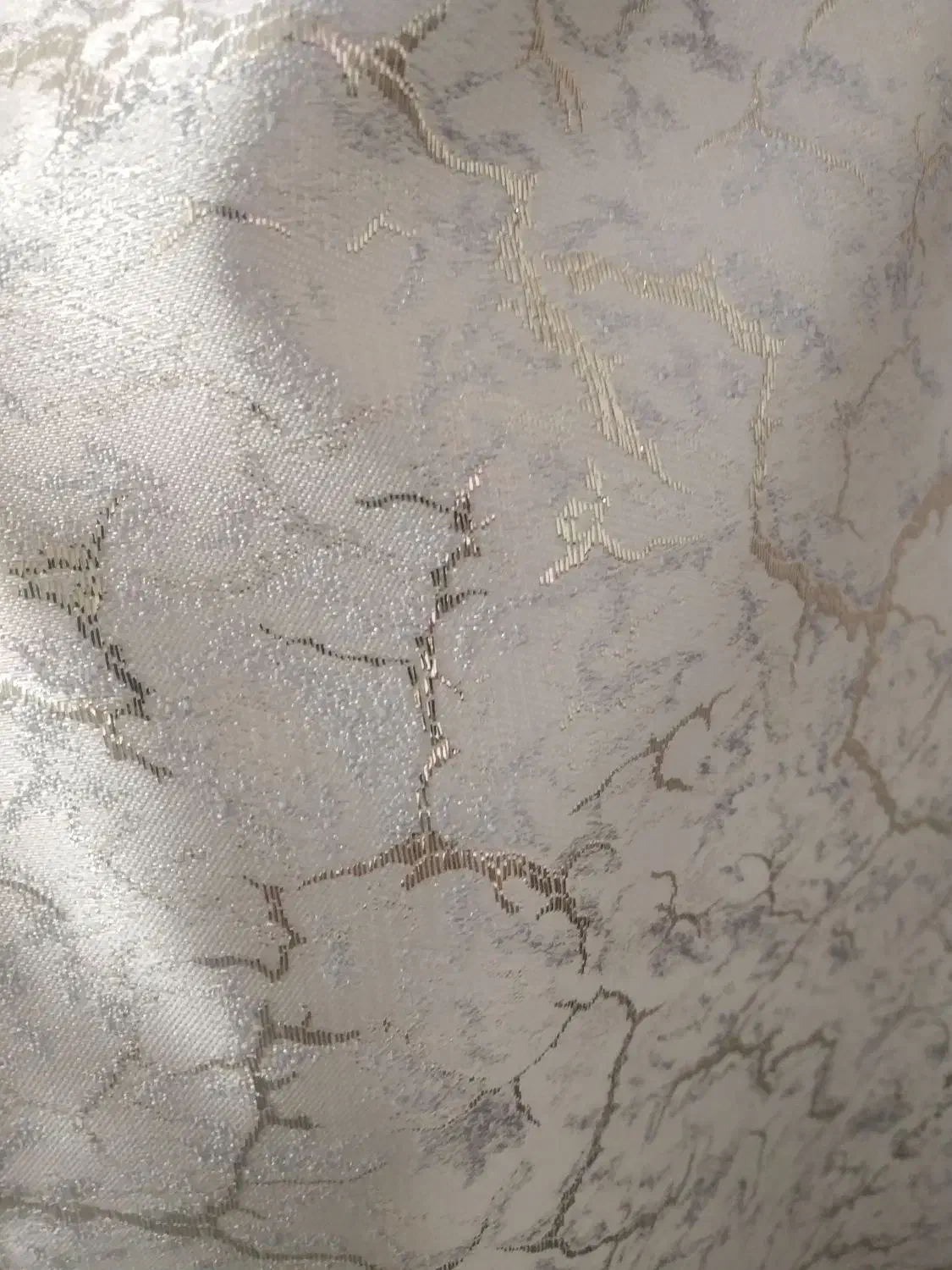 پرده حریر شاین دار به همراه دو عدد دکور|پرده، رانر، رومیزی|تهران, آهنگران (سراسیاب دولاب)|دیوار