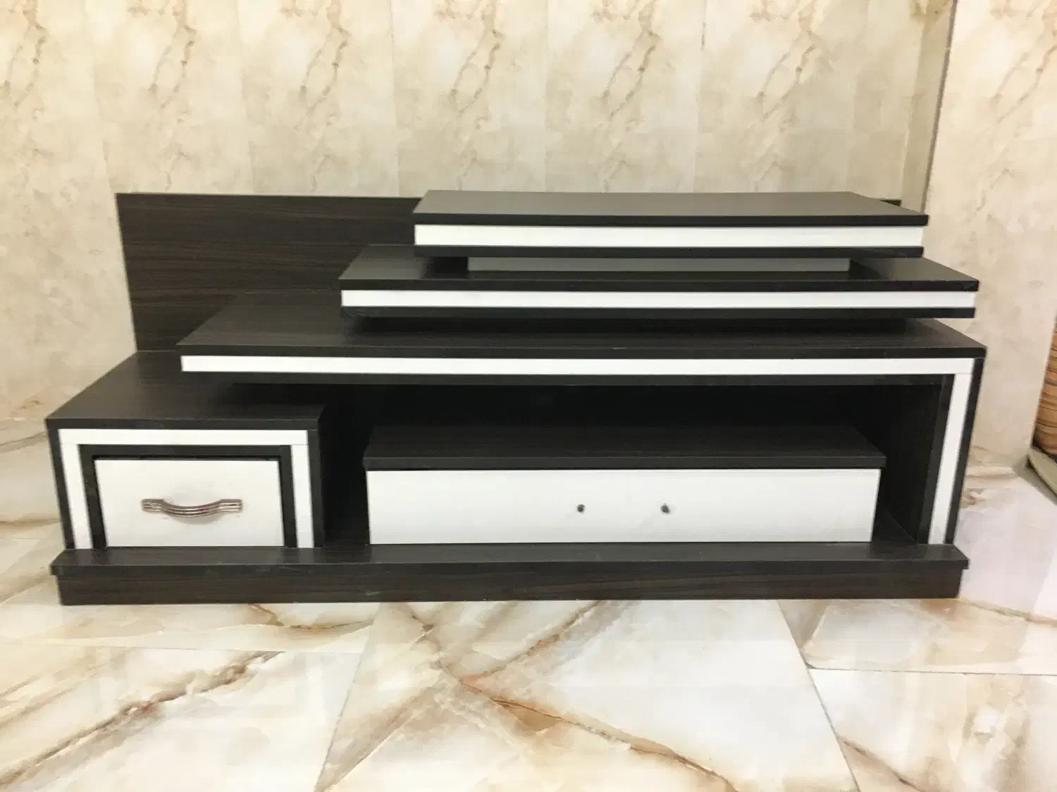 فروش فوری میز تلویزیون|میز تلویزیون|بابل, |دیوار