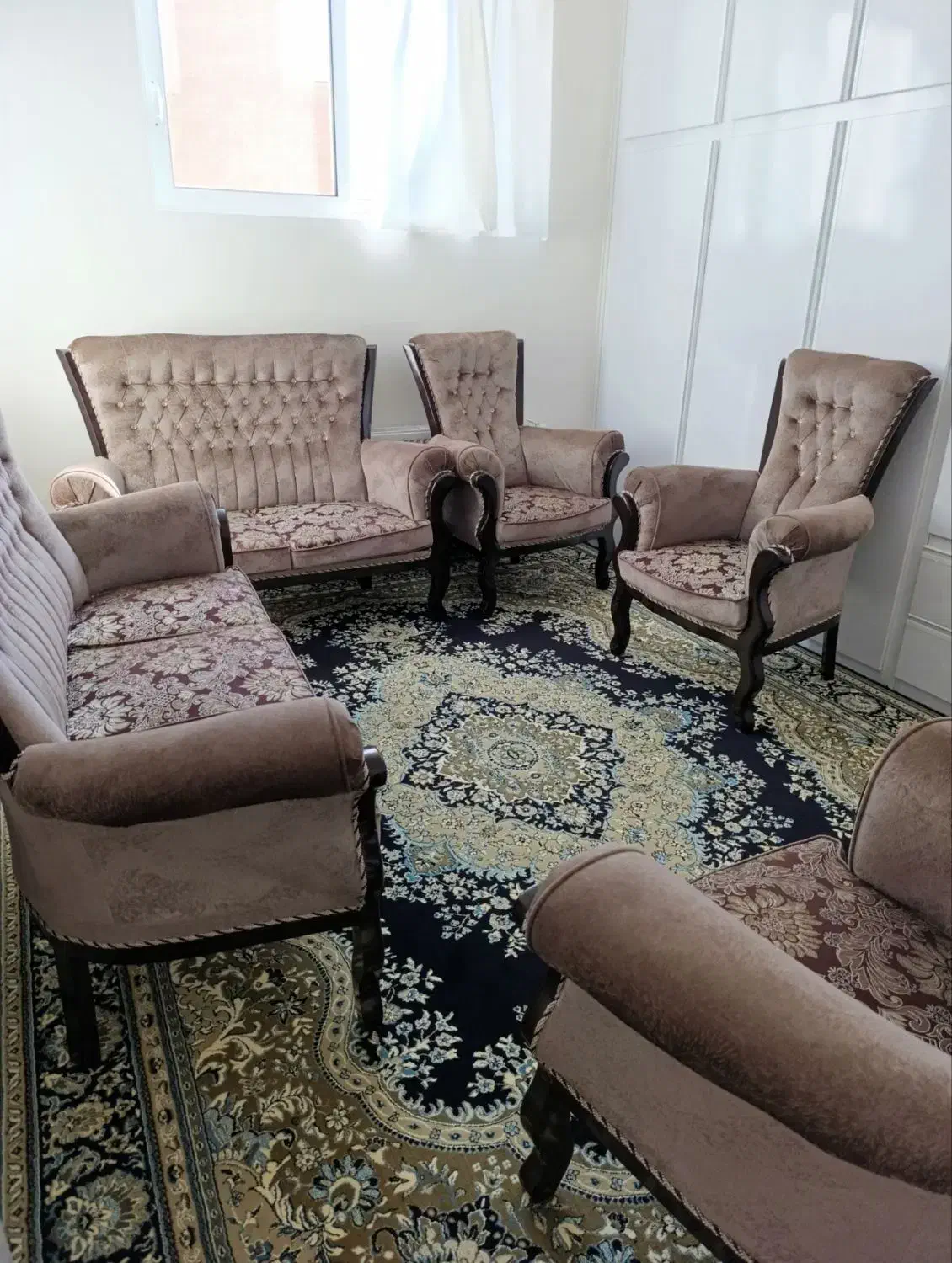 مبل 9نفره در حد نو|مبلمان خانگی و میز عسلی|شهرکرد, |دیوار