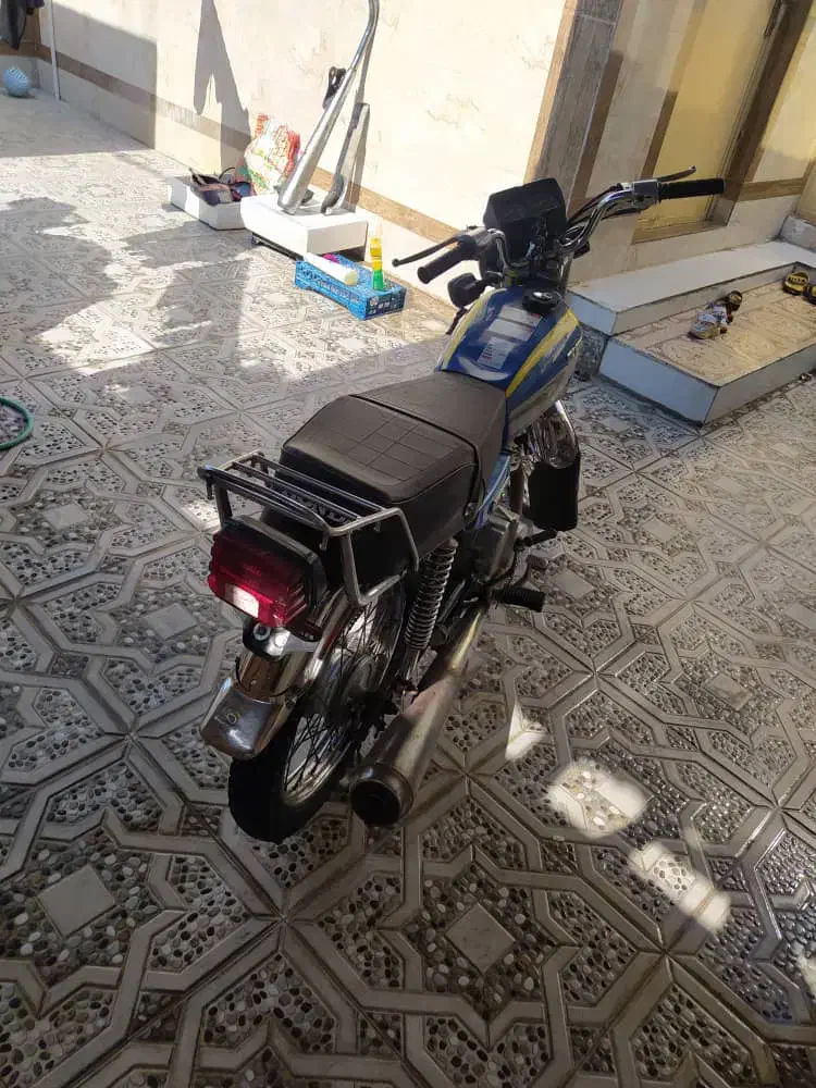 موتور سی جی ۱۲۵ مزایده ای مدل ۱۳۹۰|موتورسیکلت|چغادک, |دیوار