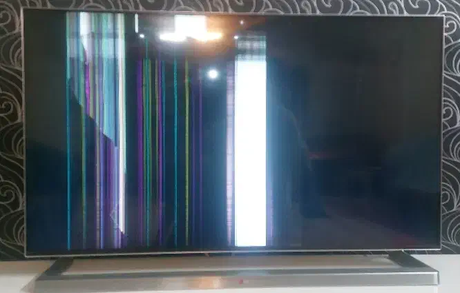 تلویزیون ال‌جی|تلویزیون و پروژکتور|بومهن, |دیوار