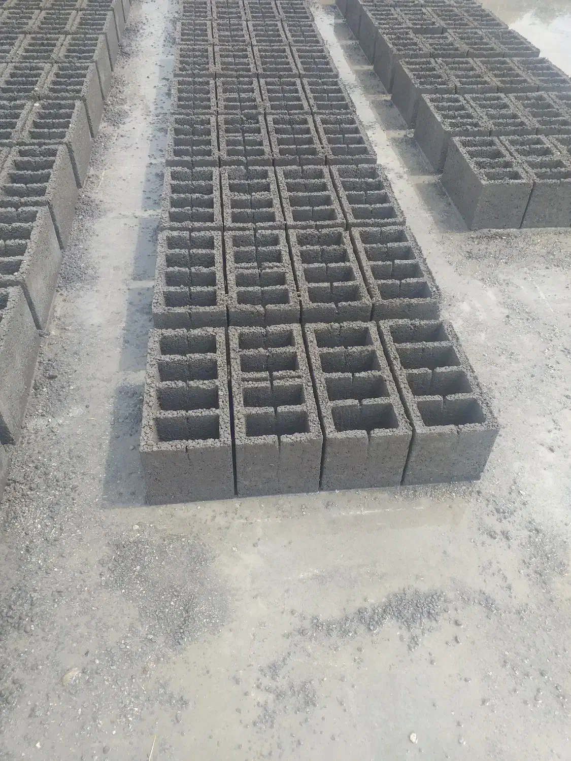 تیر باغی و بلوک ۲۰×۴۰ سنگین۴ خانه با کیفیت|مصالح و تجهیزات ساختمان|ارومیه, |دیوار