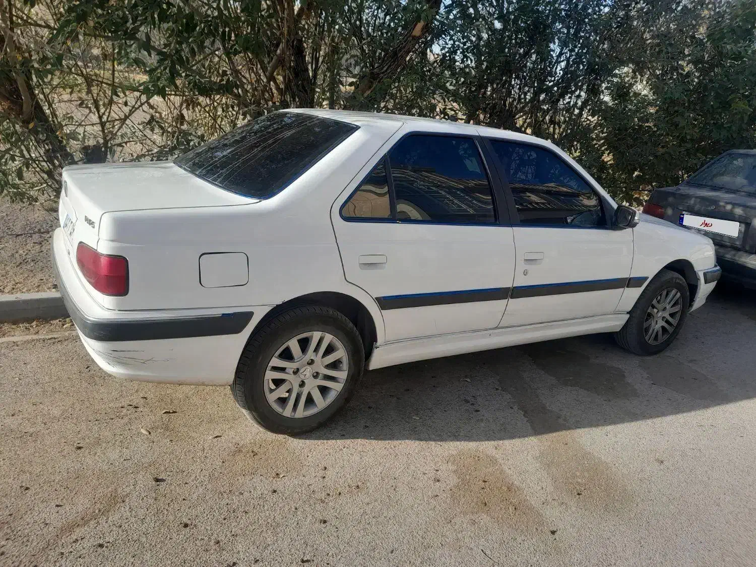 پارس ۱۴۰۲|خودرو سواری و وانت|ملکآباد, |دیوار