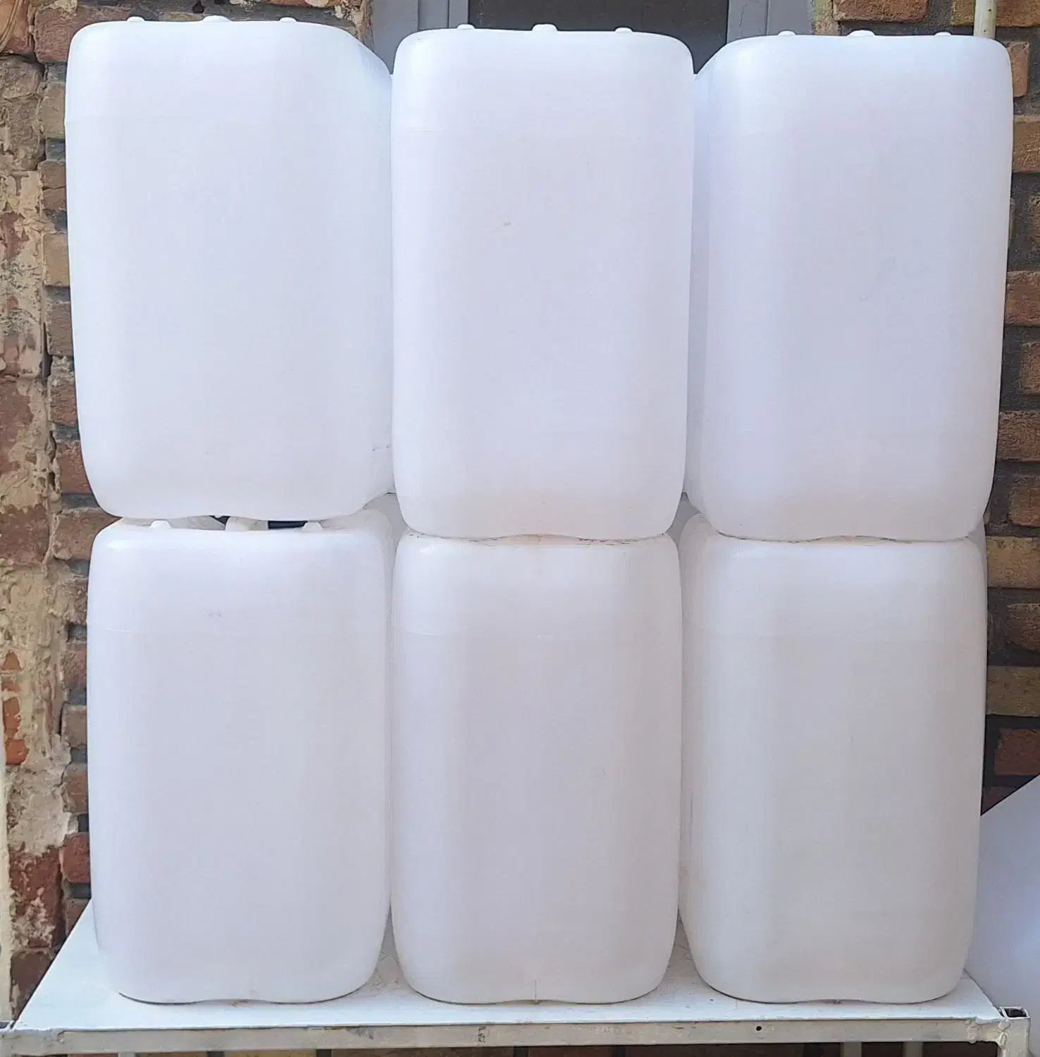 گالن ۲۰لیتری|ظروف نگهدارنده، پلاستیکی، یکبارمصرف|ارومیه, |دیوار