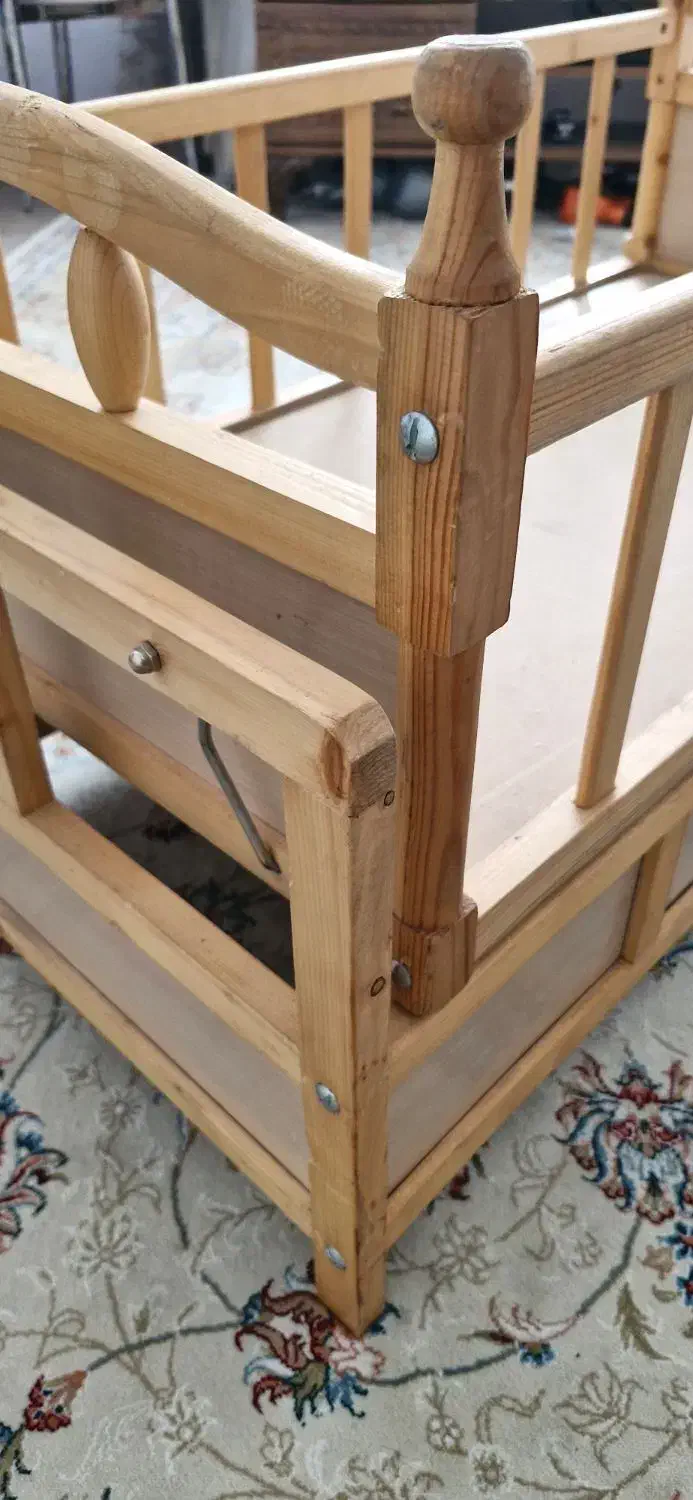 گهواره چوبی|تخت و صندلی بچه|پاکدشت, پاکدشت (مامازند)|دیوار