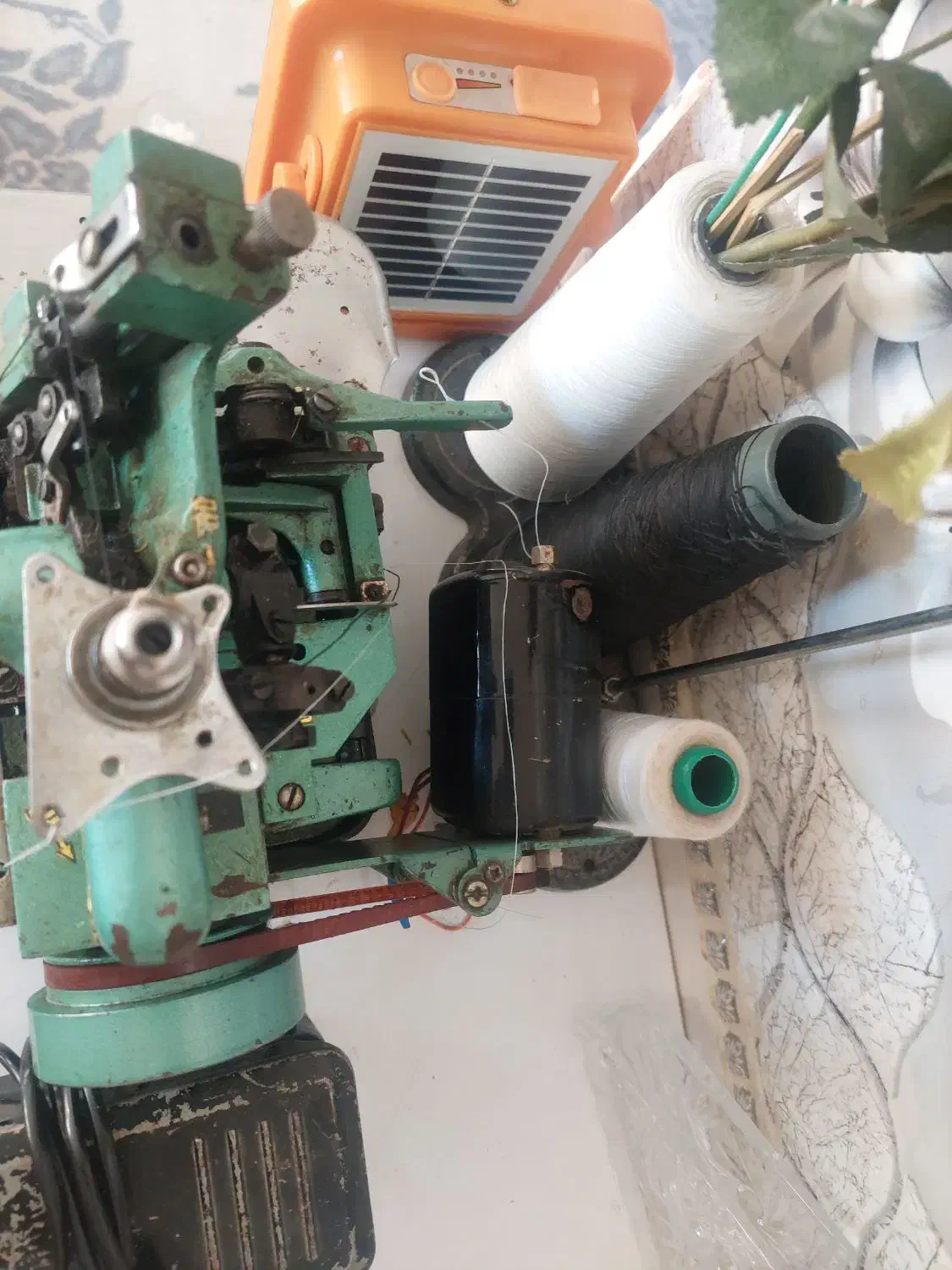 سردوز پروانه|چرخ خیاطی و ریسندگی|رضویه, |دیوار