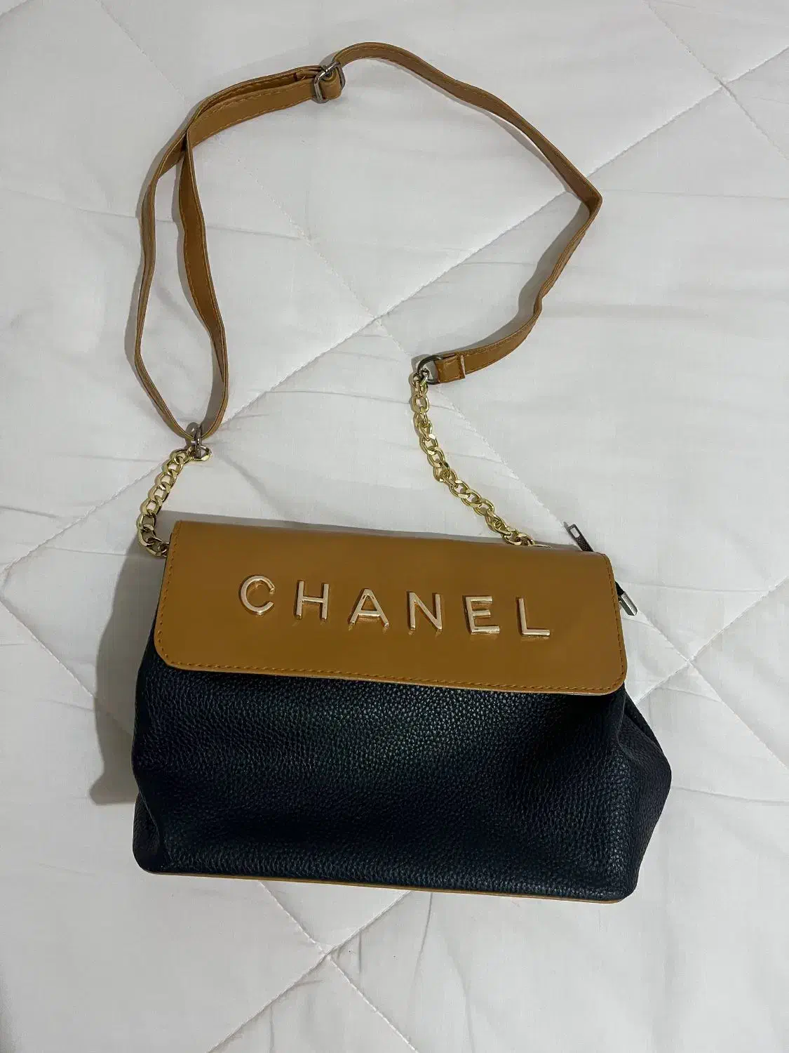 کیف شنل کاملا سالم در حد نو|کیف، کفش، کمربند|زنجان, |دیوار