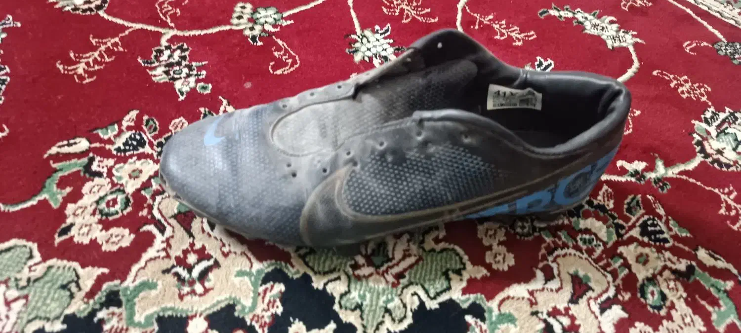 کفش فوتبال در حدنچ|تجهیزات ورزشی|ساوه, |دیوار