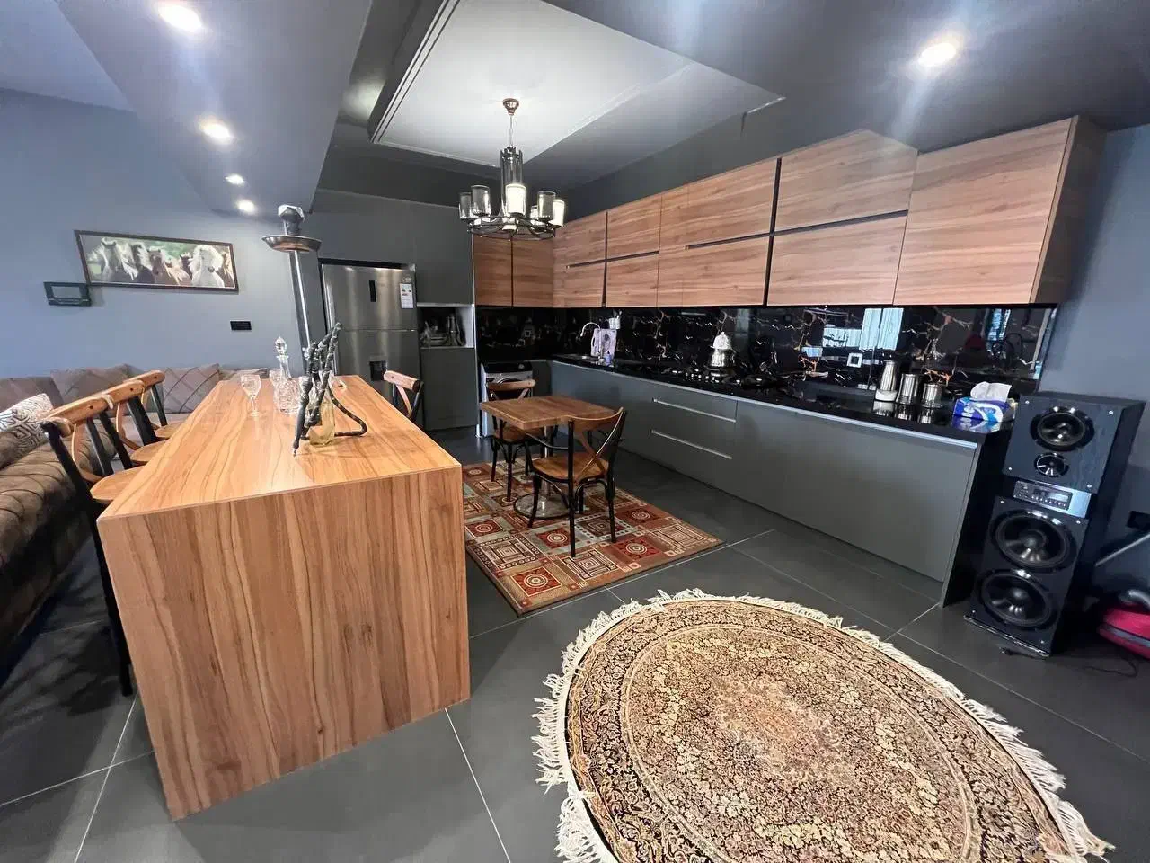 ویلا باغ ۹۰۰متری مدارک کامل فوری به قصد مهاجرت|فروش خانه و ویلا|چمستان, |دیوار