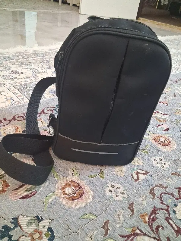کیف پشتی|کوهنوردی و کمپینگ|شاهین‌شهر, برخوار غرب|دیوار