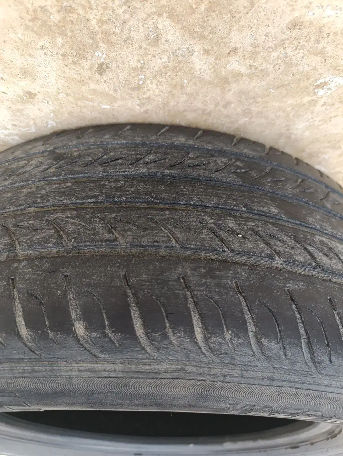 لاستیک ۲۰۵|قطعات یدکی و لوازم جانبی|ایوان, |دیوار