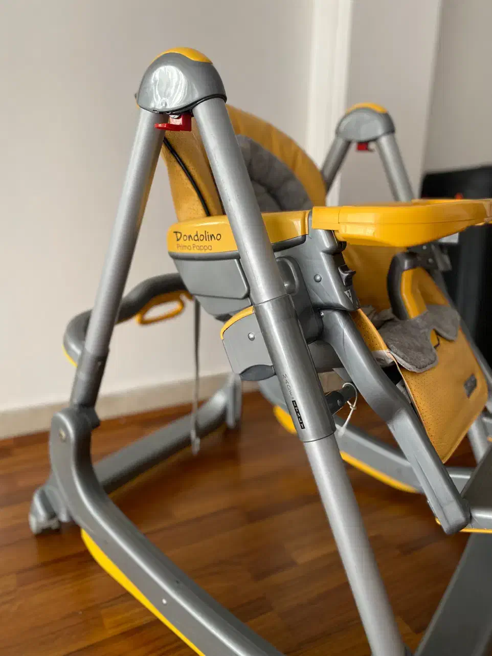 صندلی غذای کودک‌ Dondolino - Italy|تخت و صندلی بچه|تهران, شهرک غرب|دیوار