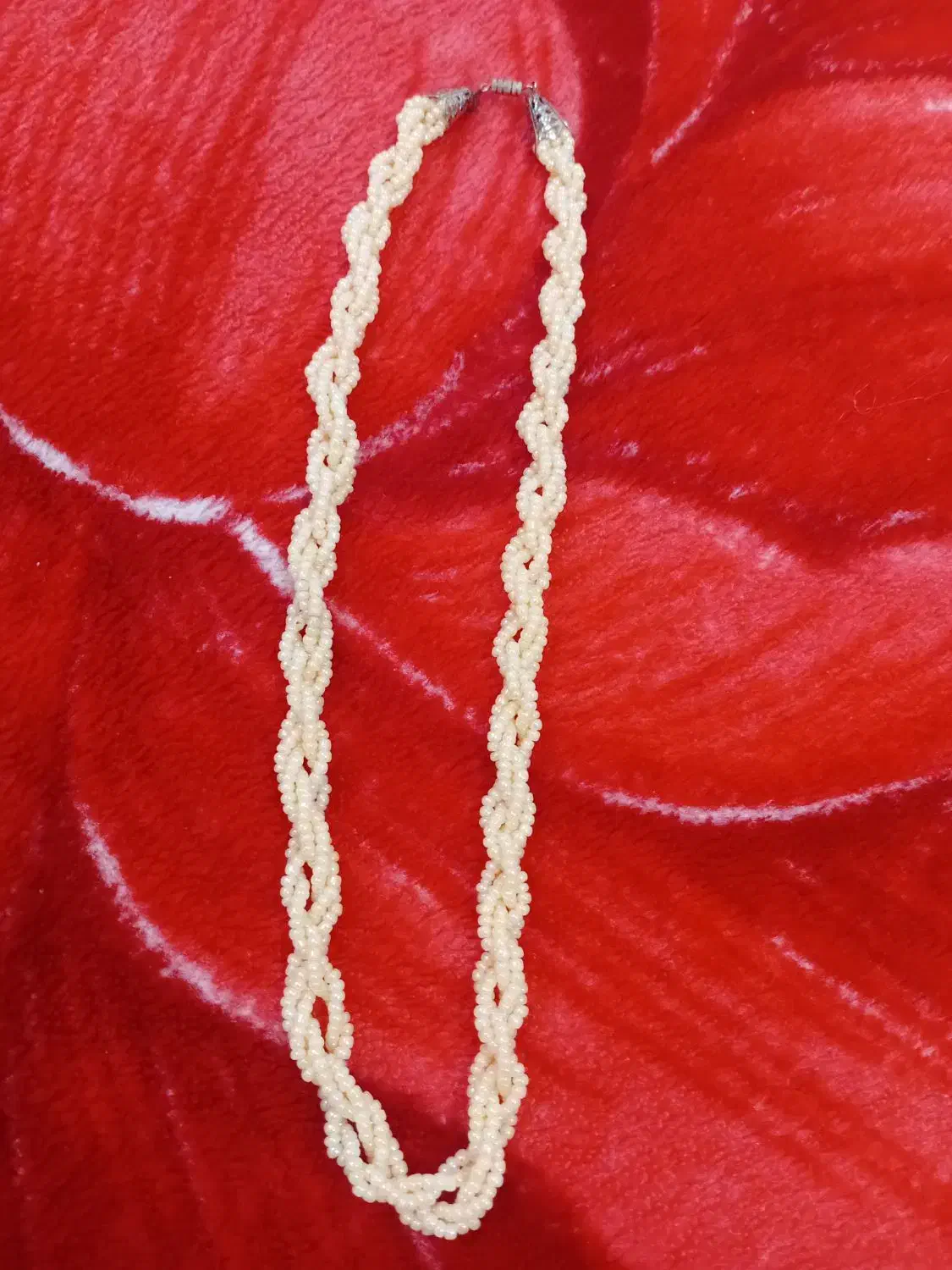 مروارید.|کلکسیون اشیاء عتیقه|اردبیل, |دیوار