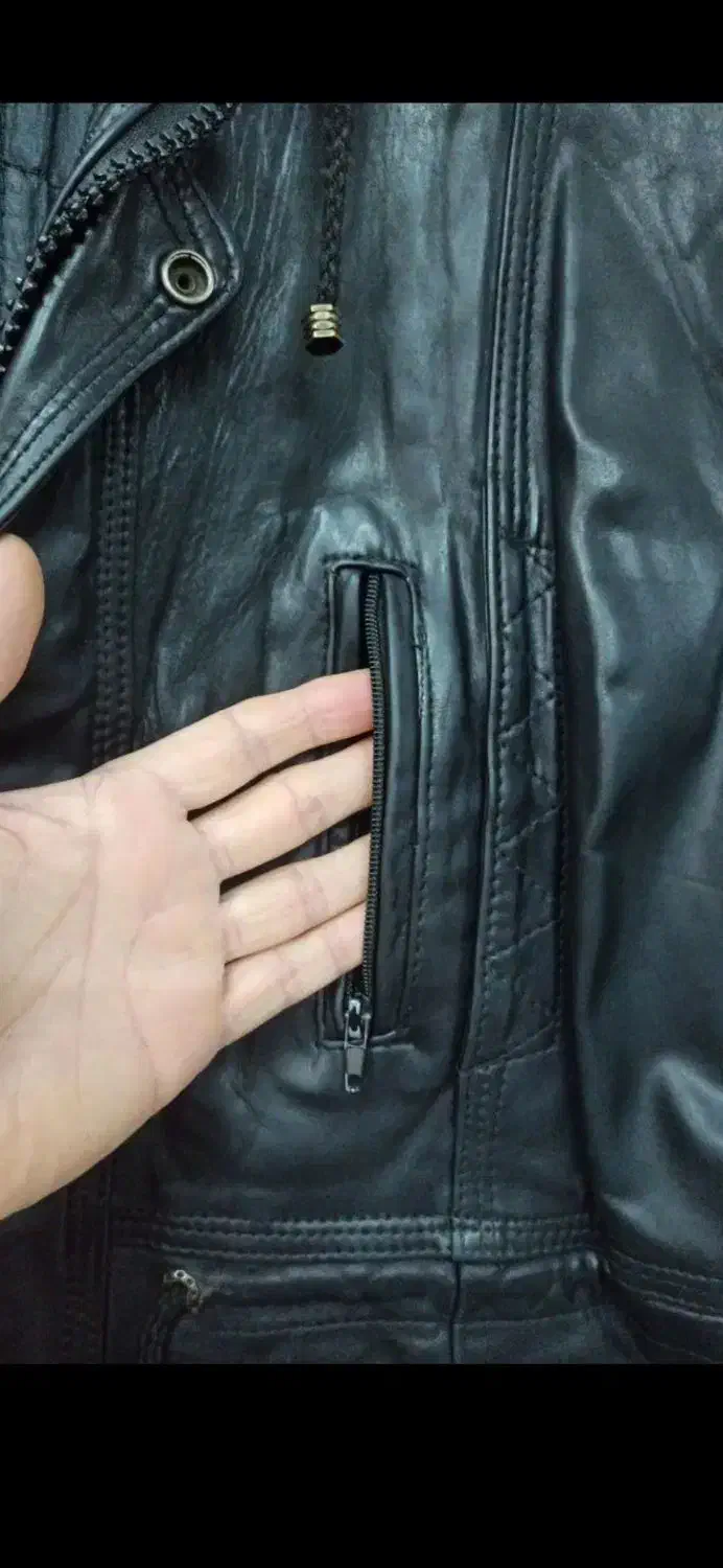 کاپشن چرم طبیعی گاوی|لباس|رشت, توشیبا|دیوار