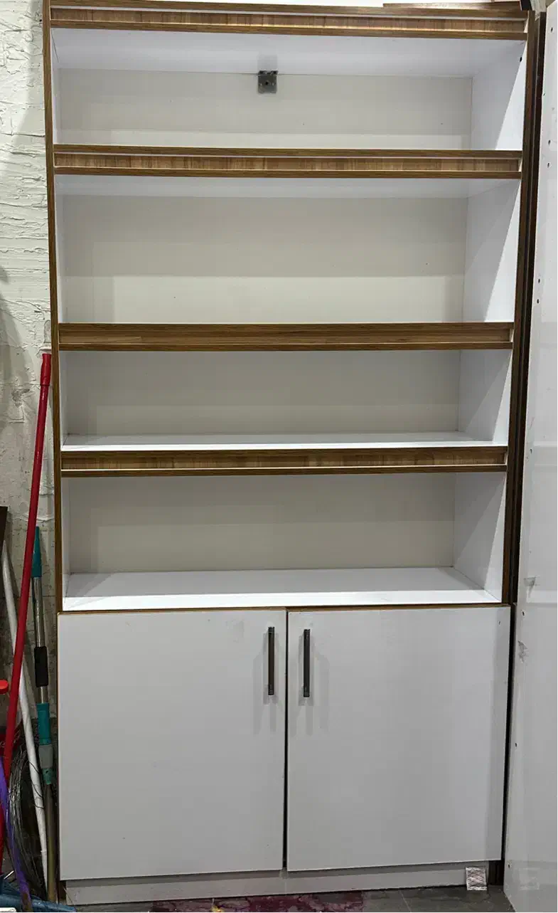 قفسه و استند چوبی دکوراسیون مغازه|فروشگاه و مغازه|شیراز, فرهنگ شهر|دیوار