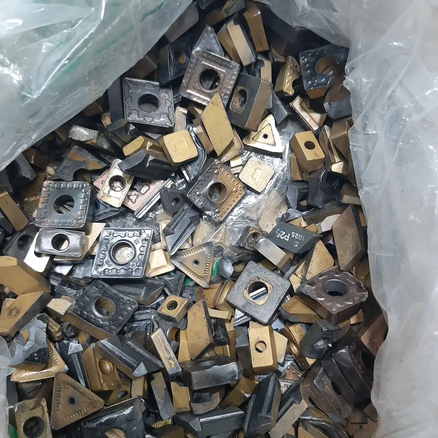 خریدار ضایعات الماس تراشکاری|خدمات پیشه و مهارت|هشتگرد, هشتگرد قدیم|دیوار