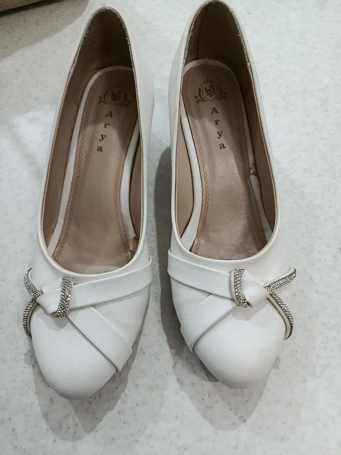 کیف کلاه شال گردن کفش|کیف، کفش، کمربند|قم, شاه سید علی|دیوار