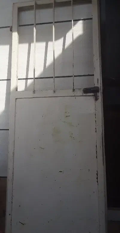 در اهنی سالم و تمیز|مصالح و تجهیزات ساختمان|سبزوار, پاسداران|دیوار