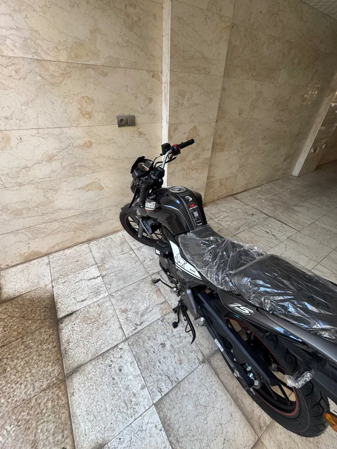 موتور beneli tnt15|موتورسیکلت|قم, سعادتی|دیوار