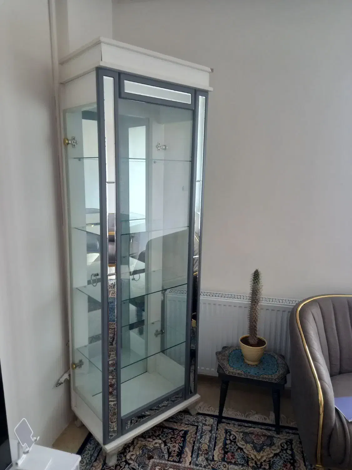 بوفه گنجه|بوفه، ویترین، کنسول|گلبهار, شهر جدید گلبهار|دیوار