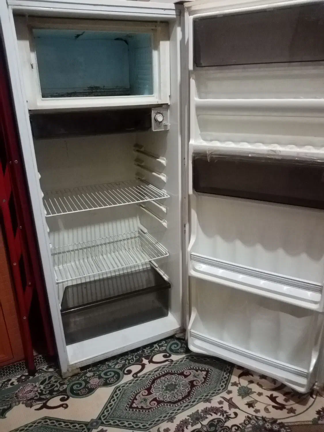 یخچال ازمایش|یخچال و فریزر|مرودشت, ثبت احوال|دیوار