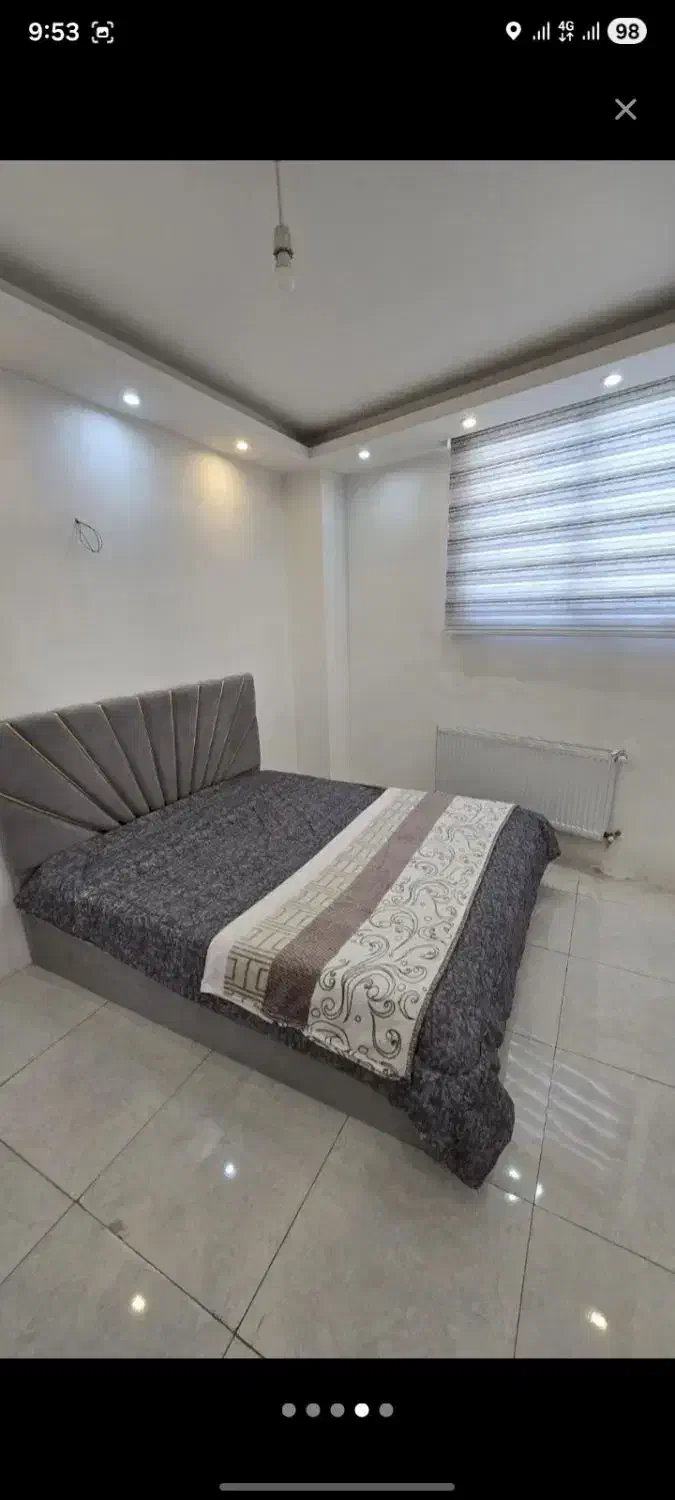فروش فوری تخت دو نفره و فرش|مبلمان خانگی و میز عسلی|اصفهان, شاه پسند|دیوار
