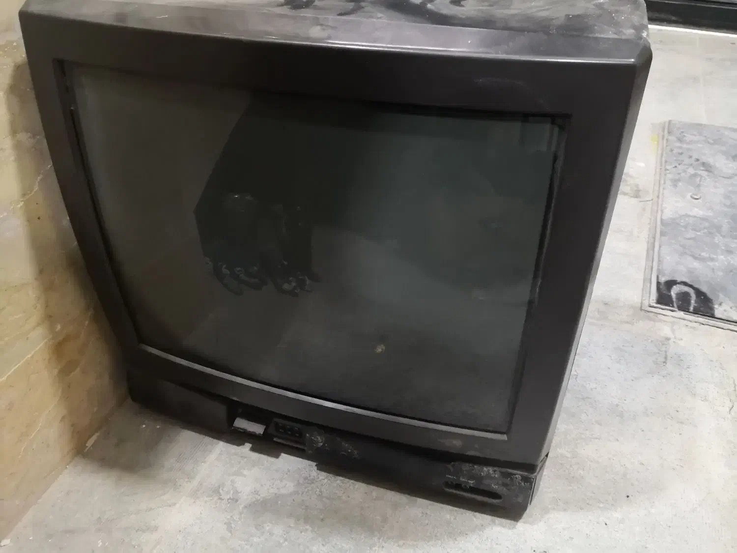 تلویزیون|تلویزیون و پروژکتور|شاهرود, |دیوار