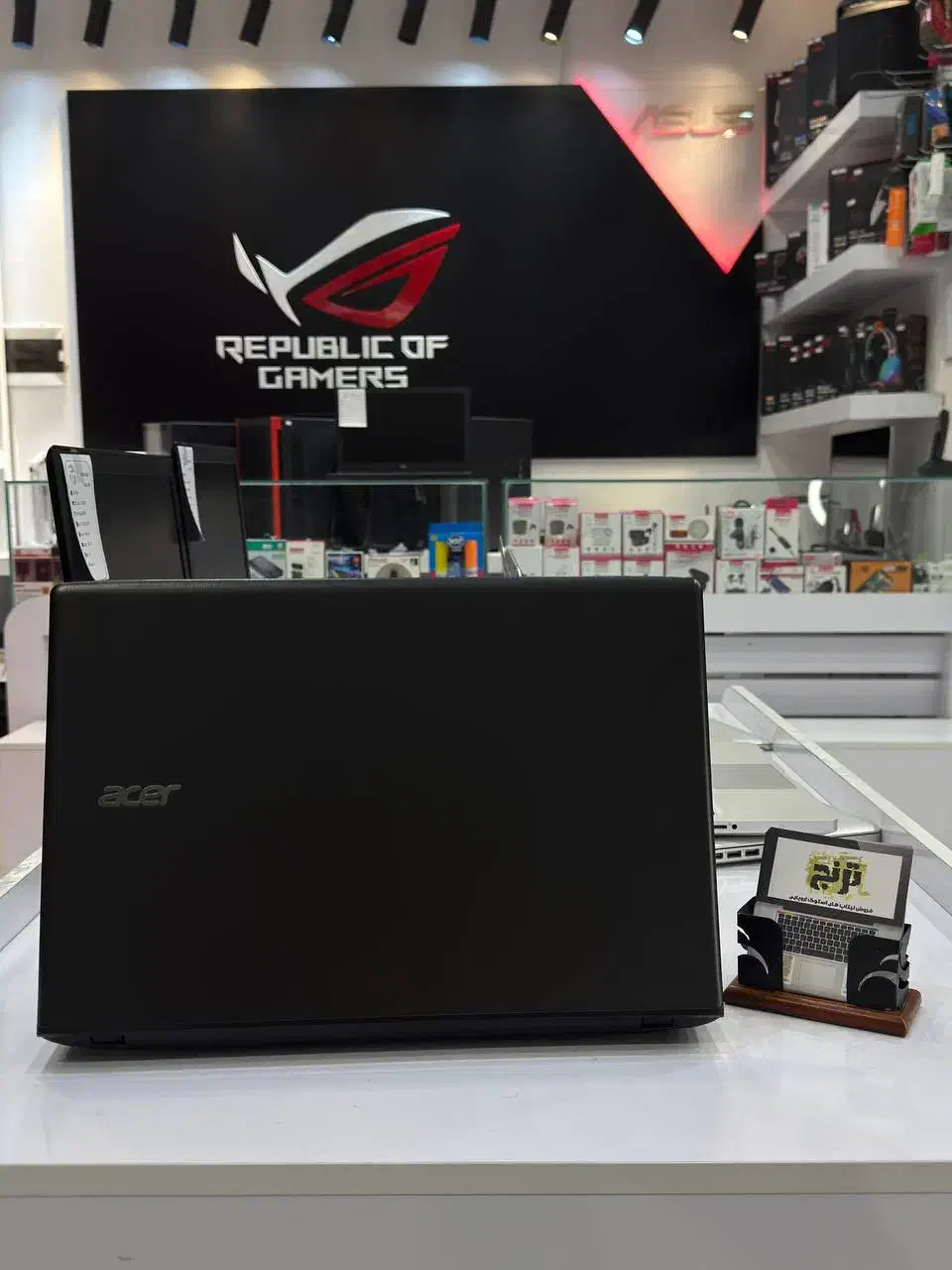 لپ تاپ ایسر رم ۸ acer|رایانه همراه|مشهد, جانباز|دیوار