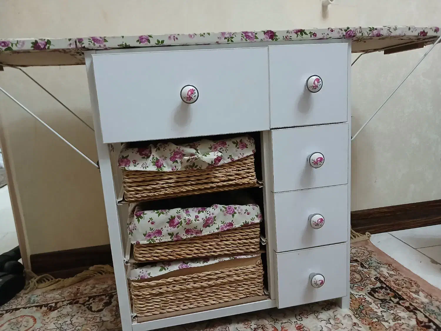 میز اتو|لوازم خیاطی و بافتنی|باقرشهر, |دیوار