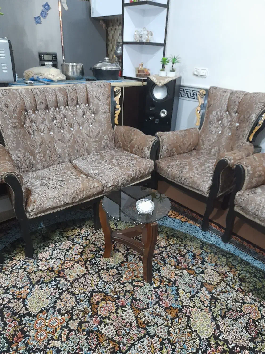 مبل|مبلمان خانگی و میز عسلی|زرندیه, |دیوار