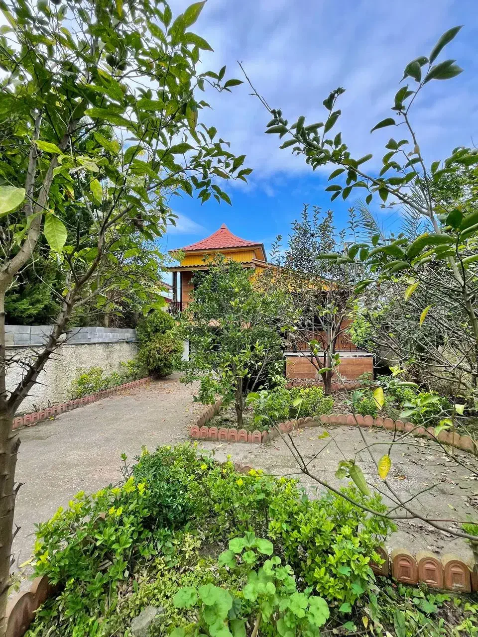 ویلا باغ سرسبز حیاط دار سند شش دانگ شهرکی|فروش خانه و ویلا|تهران, تجریش|دیوار