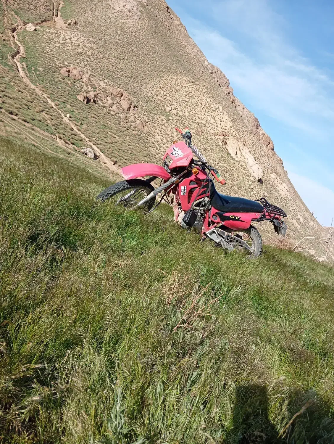 موتور تریل پیشرو ۲۰۰ طرح روان ( هوندا ، پیشتاز )|موتورسیکلت|سربیشه, |دیوار