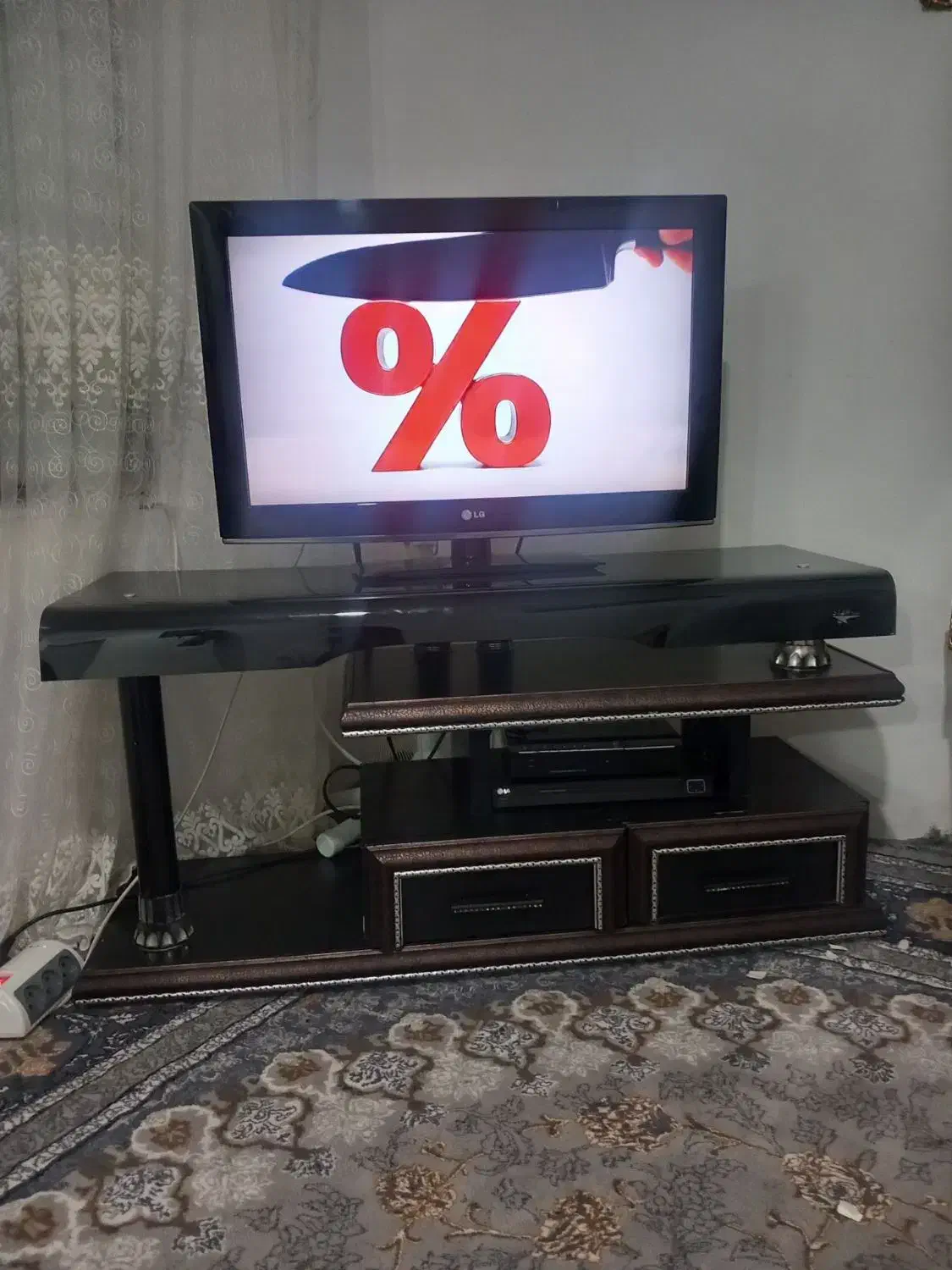 تلویزیون ال سی دی ۳۲فروشی|تلویزیون و پروژکتور|مشهد, خواجه ربیع|دیوار