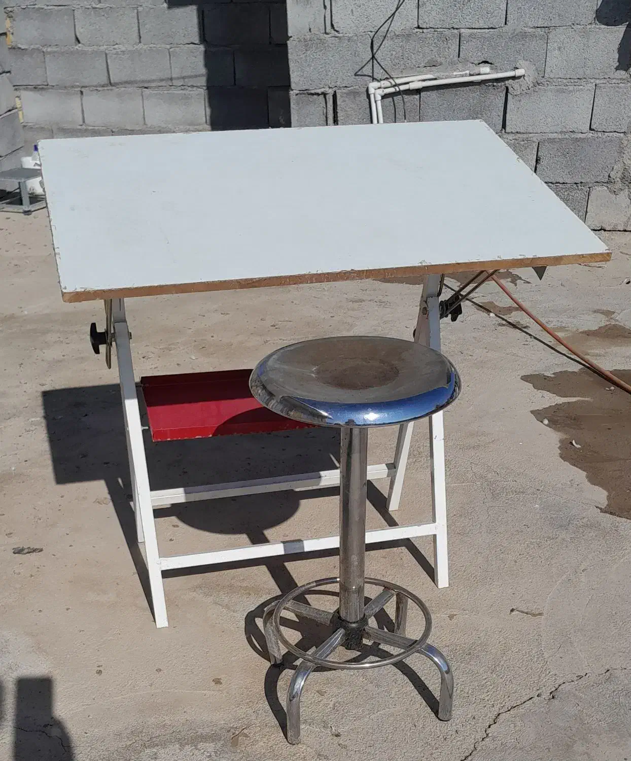 میز نقشه کشی با صندلی|میز تحریر و کامپیوتر|خرم‌آباد, |دیوار