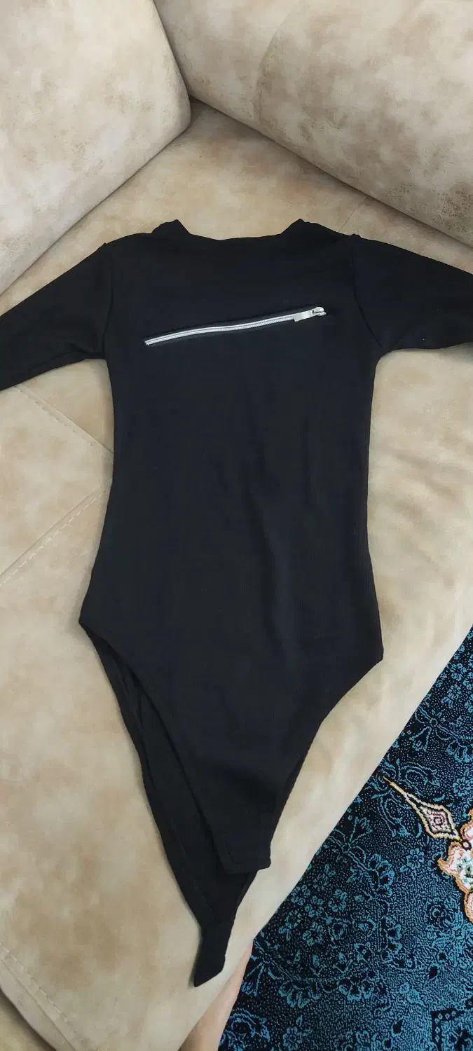 بادی فینگر دار|لباس|مشهد, طبرسی شمالی|دیوار