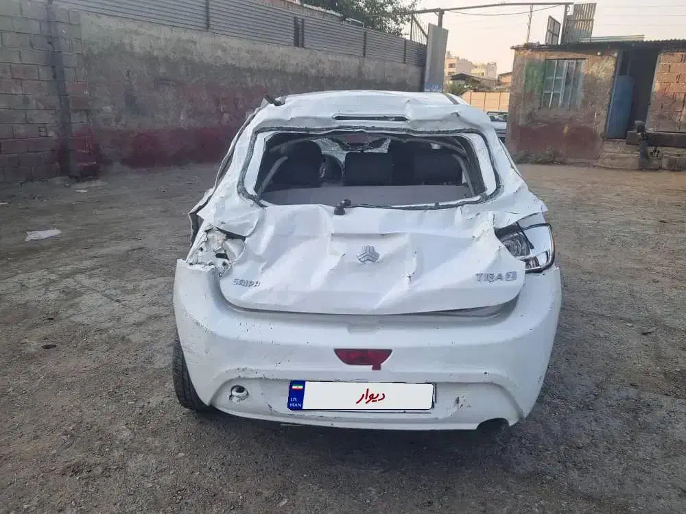 تیبا ۲ تصادفی۹۶شاسی پلمپ|خودرو سواری و وانت|مشهد, کوی سیدی|دیوار