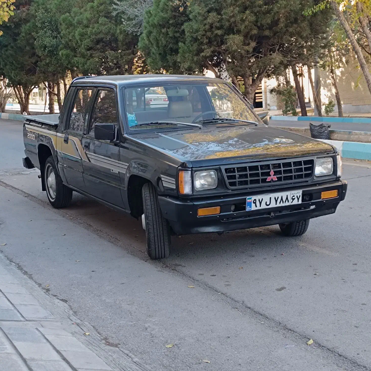 میتسوبیشی L200 بیرنگ مشابه صفر|خودرو سواری و وانت|اصفهان, کوی امام|دیوار