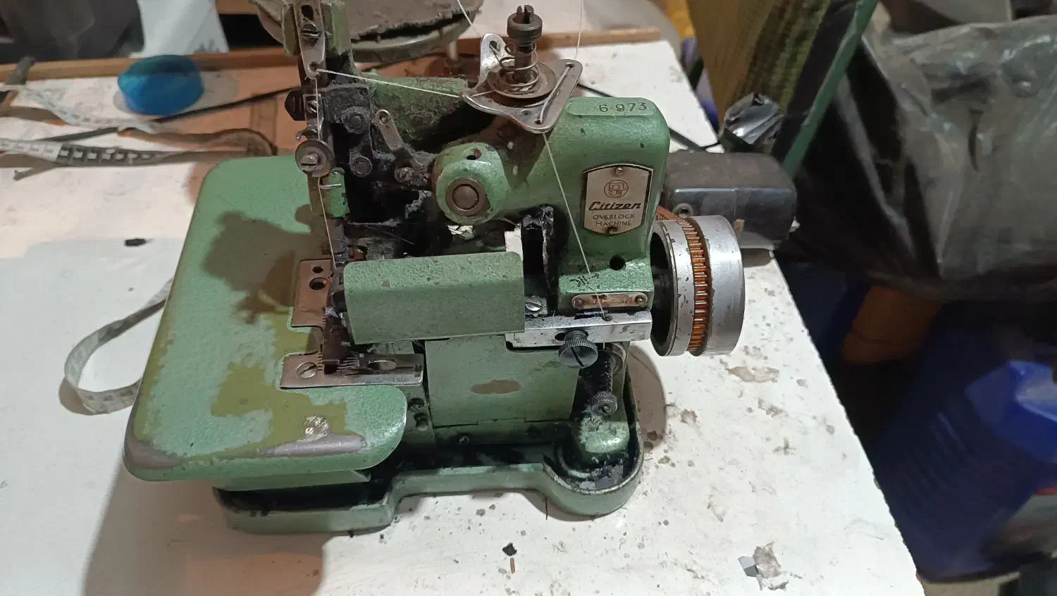 چرخ سر دوز و پسدوز|چرخ خیاطی و ریسندگی|ابهر, |دیوار