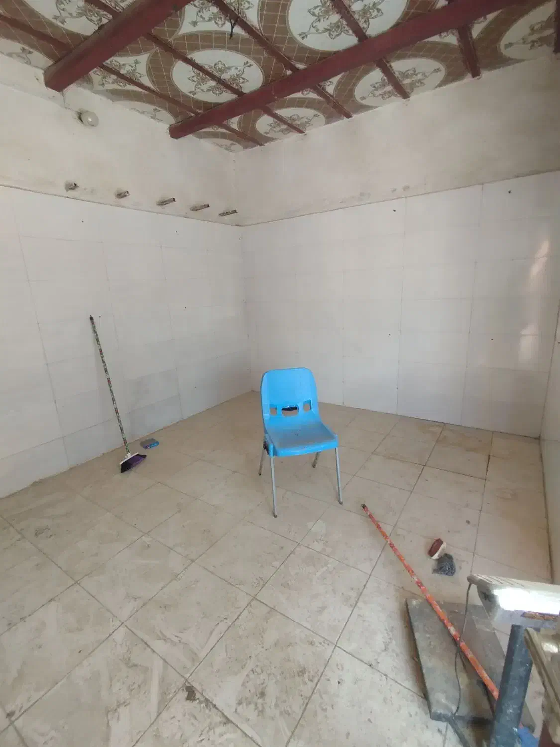 مغازه مناسب برای مرغ داری|اجارهٔ مغازه و غرفه|چابهار, |دیوار