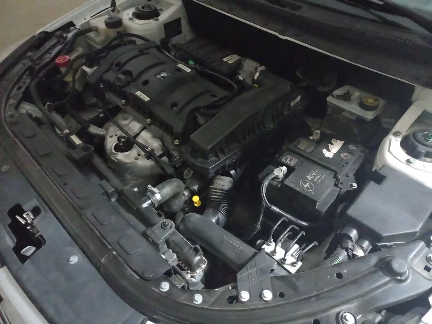 اچ ۳۰ کراس مدل ۹۶ تک برگ سند فوق العاده تمییز|خودرو سواری و وانت|شاهینشهر, فردوسی|دیوار