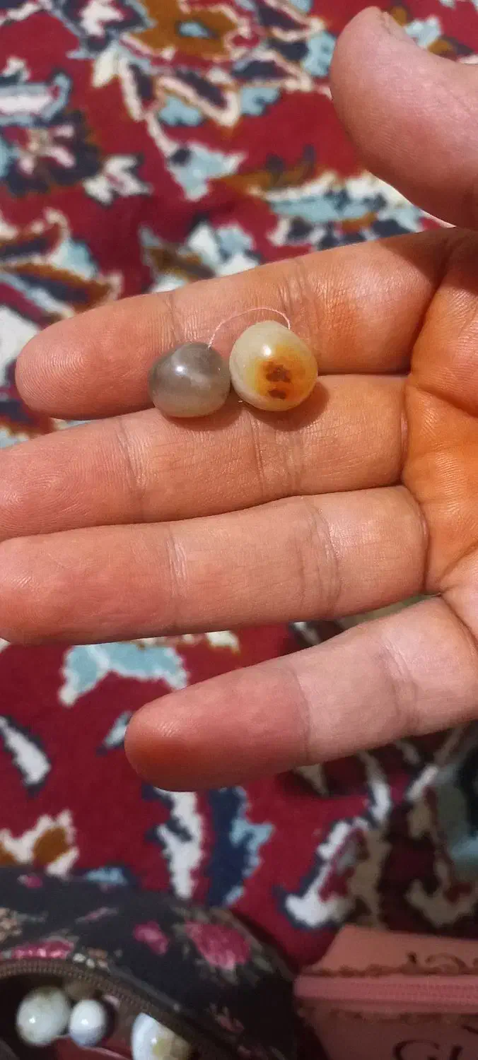 انواع مهره های قدیمی اصل( بندر ماشهر )|جواهرات|بندر ماهشهر, |دیوار